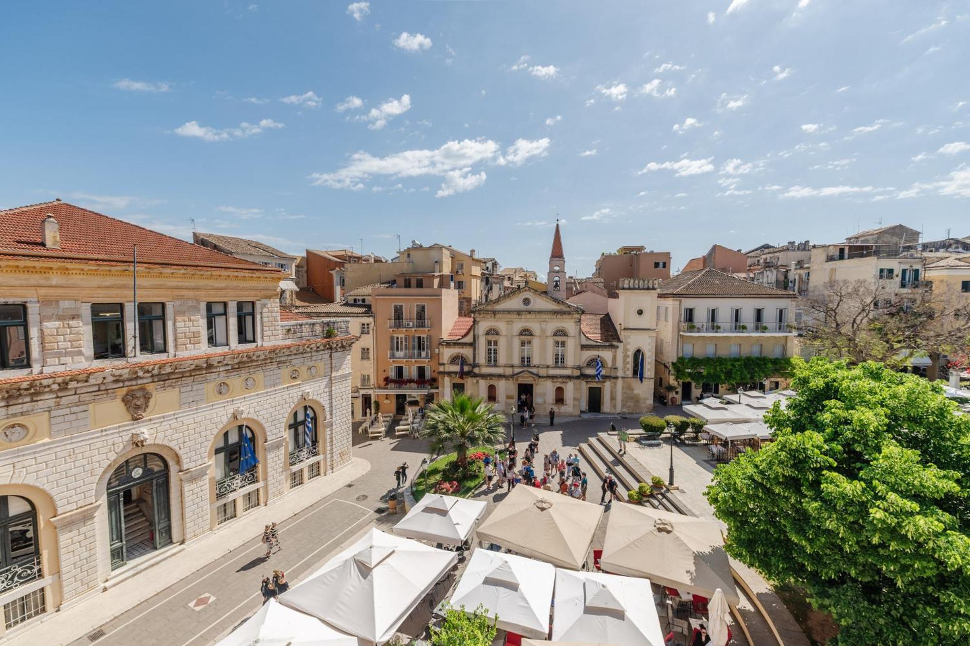 "San Giacomo Square Apt." In The Heart Of Old Town Corfu  Экстерьер фото